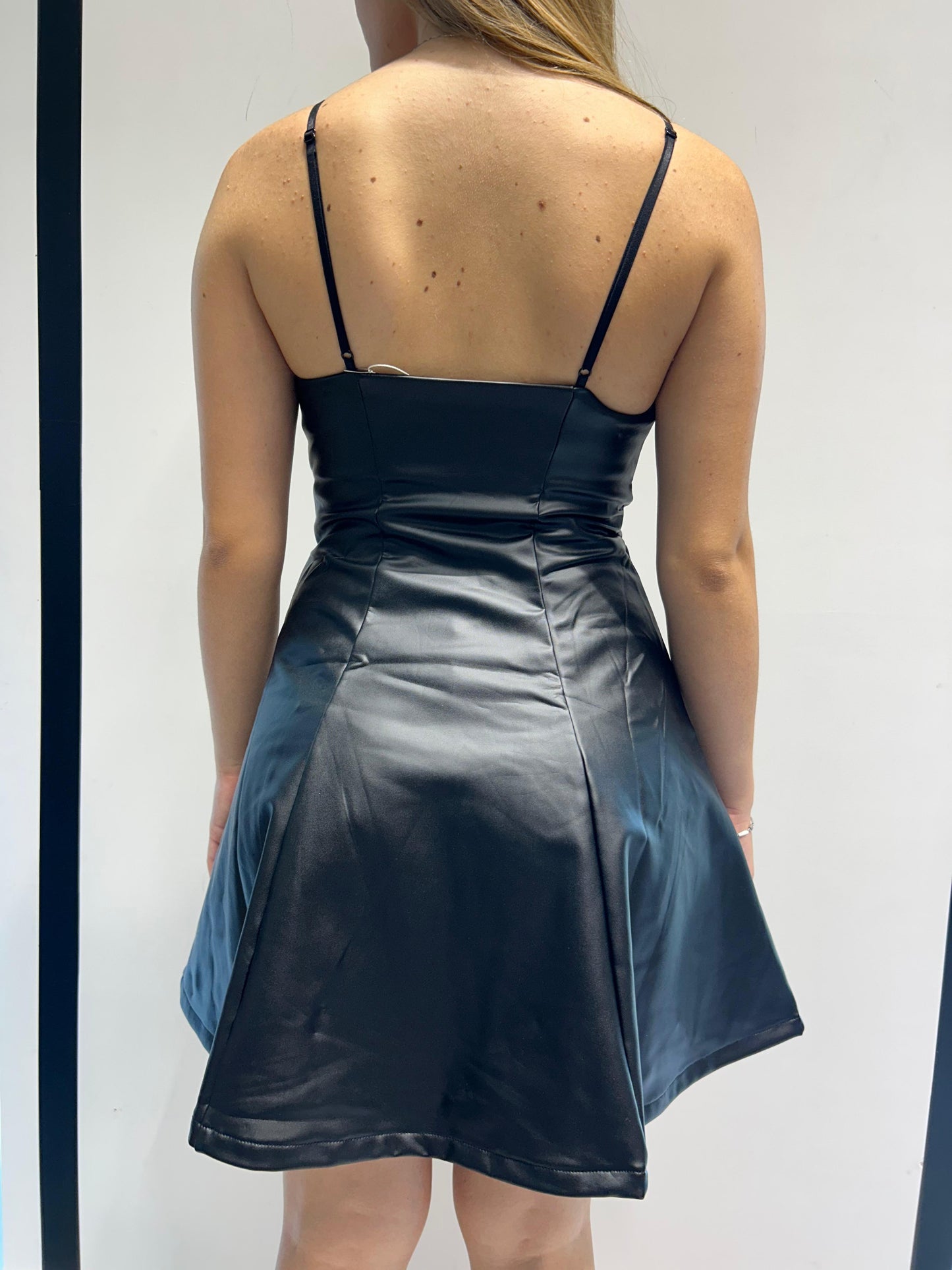 Vestitino in eco pelle